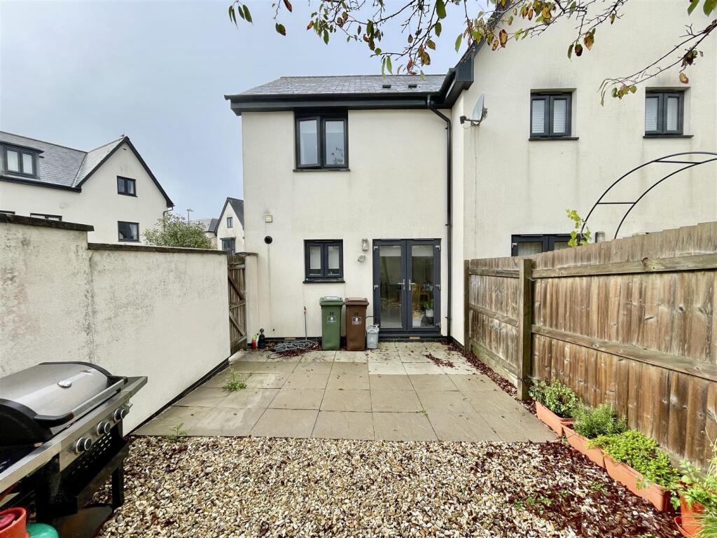 House in Plymouth - View 2
