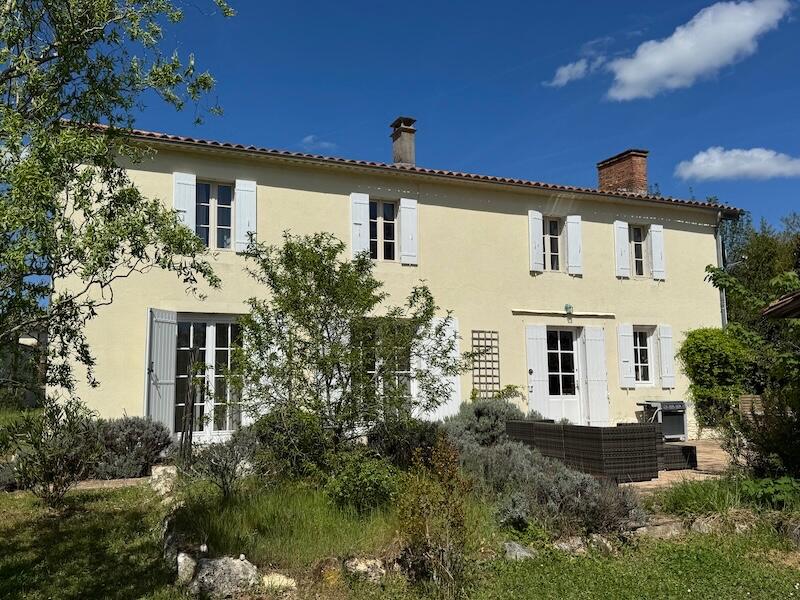 Main image of property: Clérac, Charente-Maritime, Poitou-Charentes