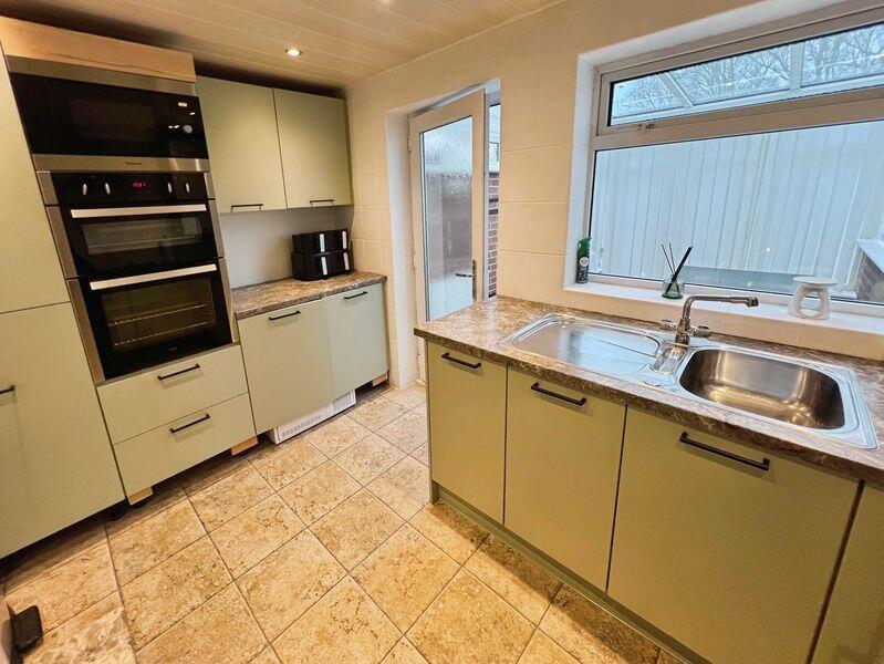 Quakerfields, Westhoughton photo 4