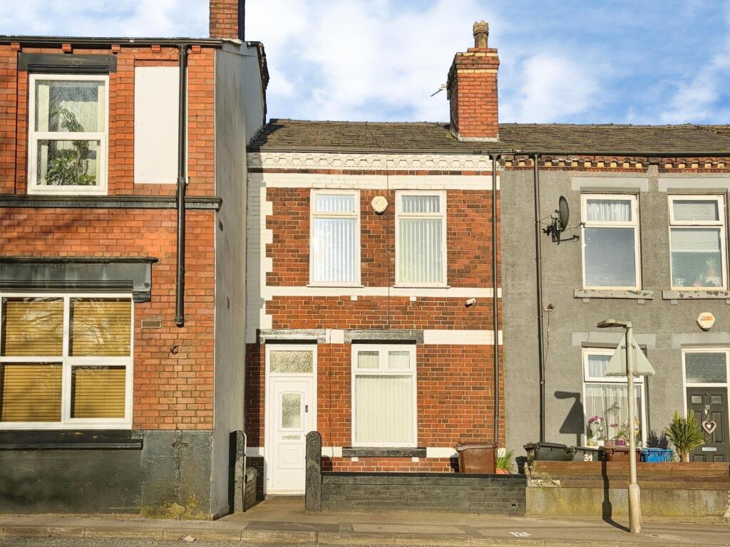 Main image of property: Warrington Road, Wigan, WN1