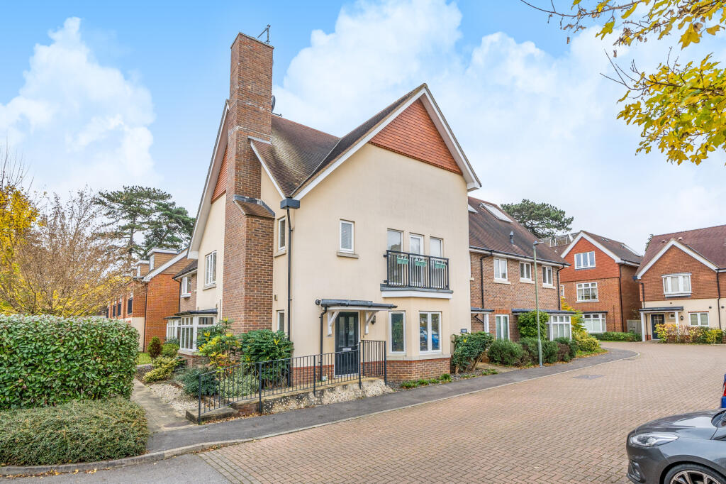 Main image of property: Ashtead