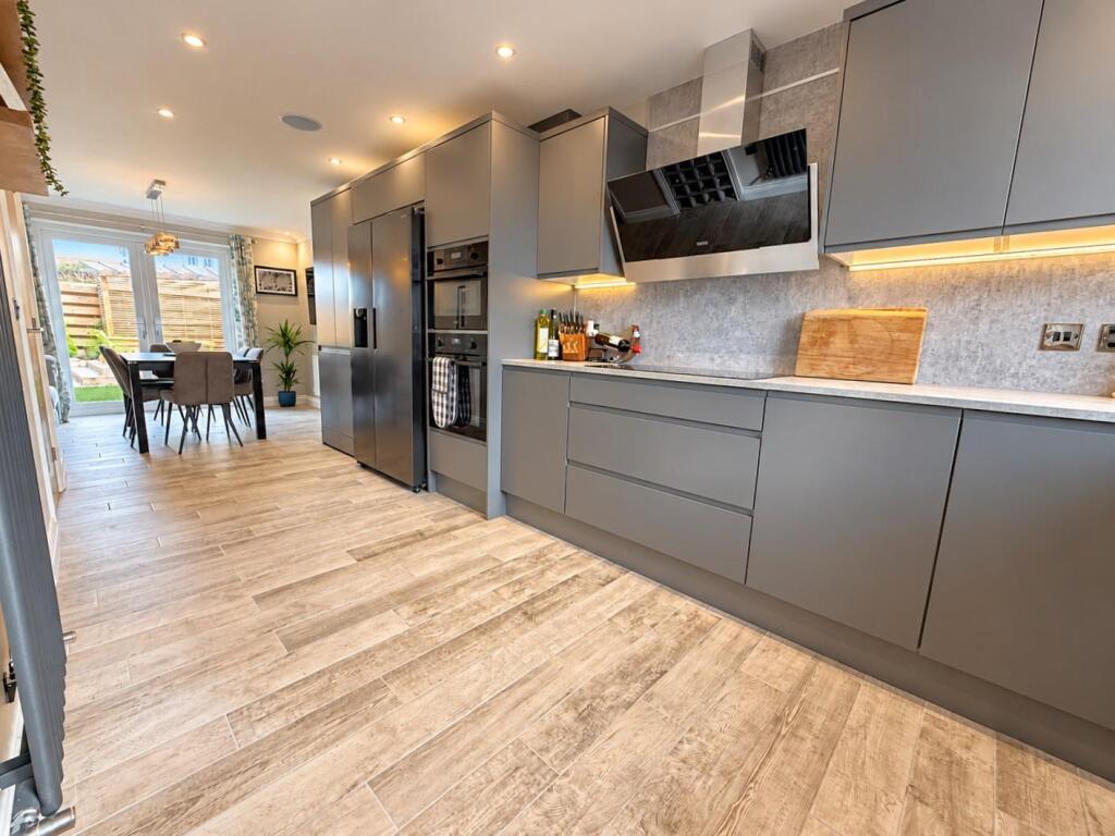 House in South Kesteven, Claypole - View 2
