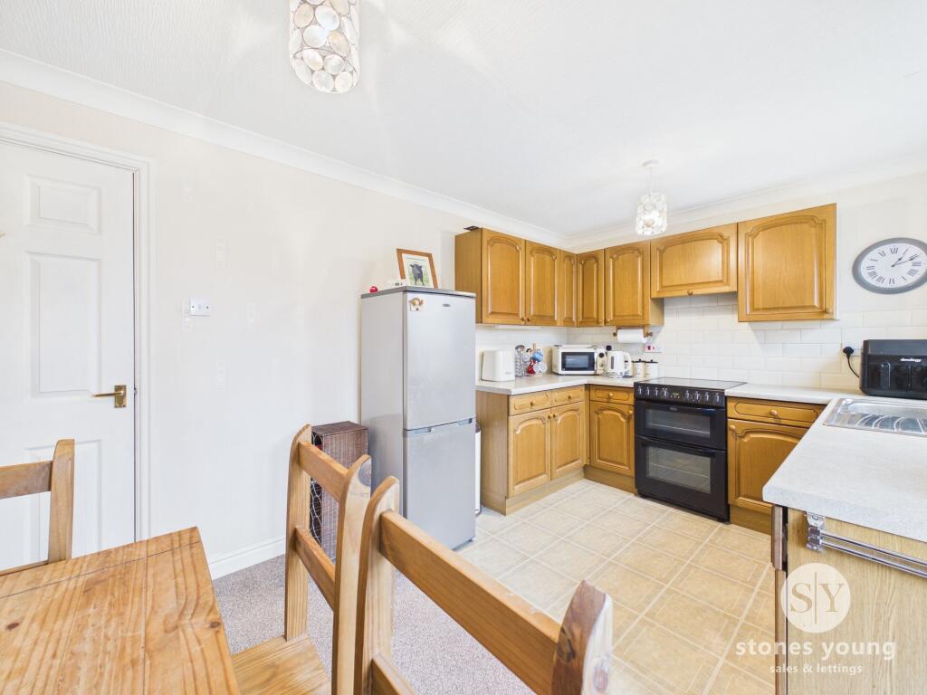 House in Ribble Valley, Painter Wood, Billington and Langho - More