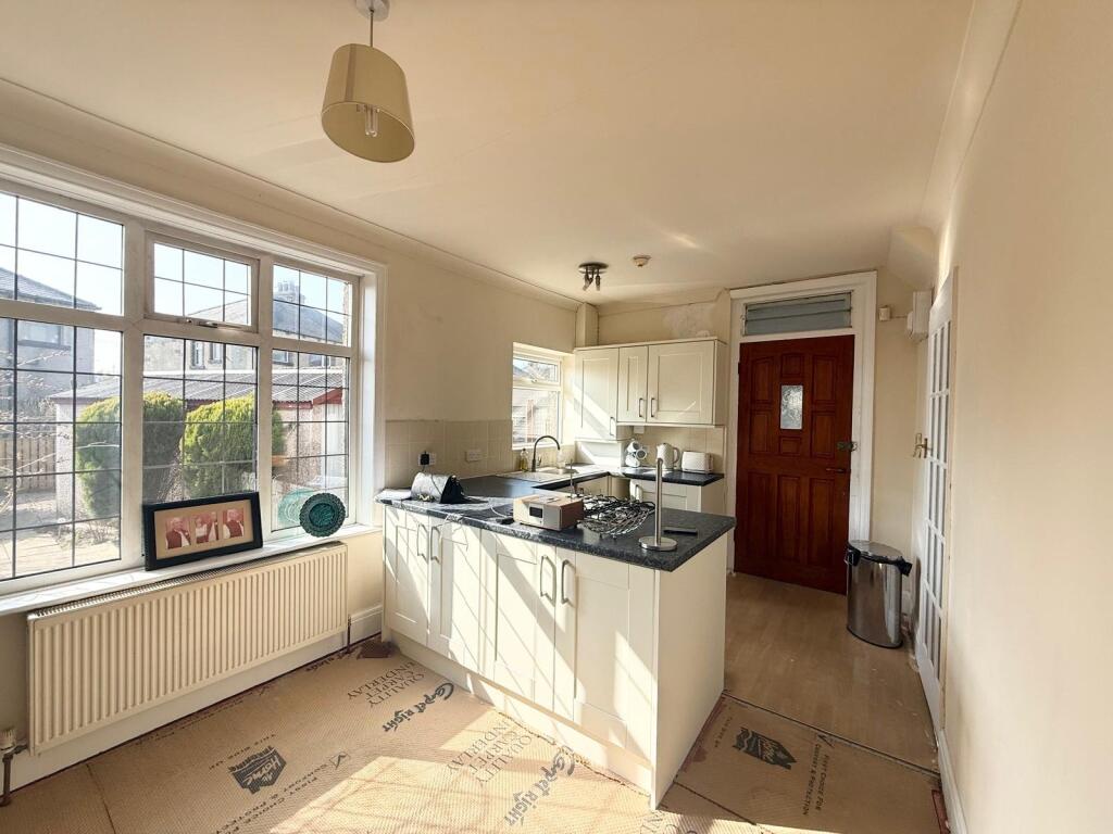 Additional image 3 of Sunnybank Avenue, Thornbury, Bradford, West Yorkshire, BD3