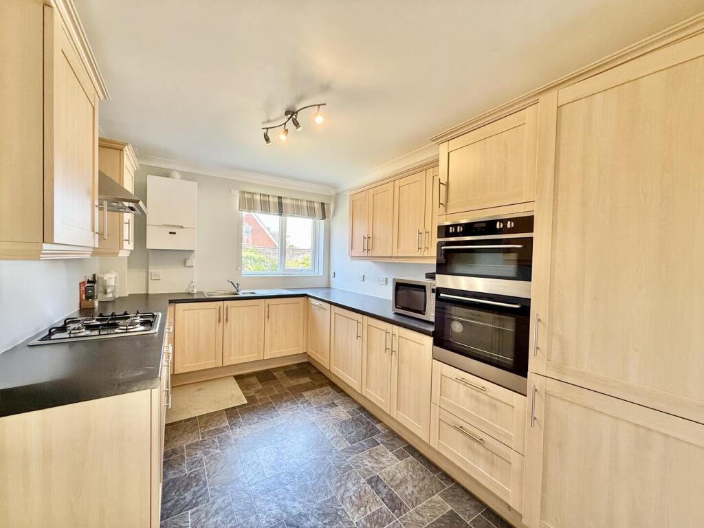 Waterford Place, Highcliffe On Sea - View 2