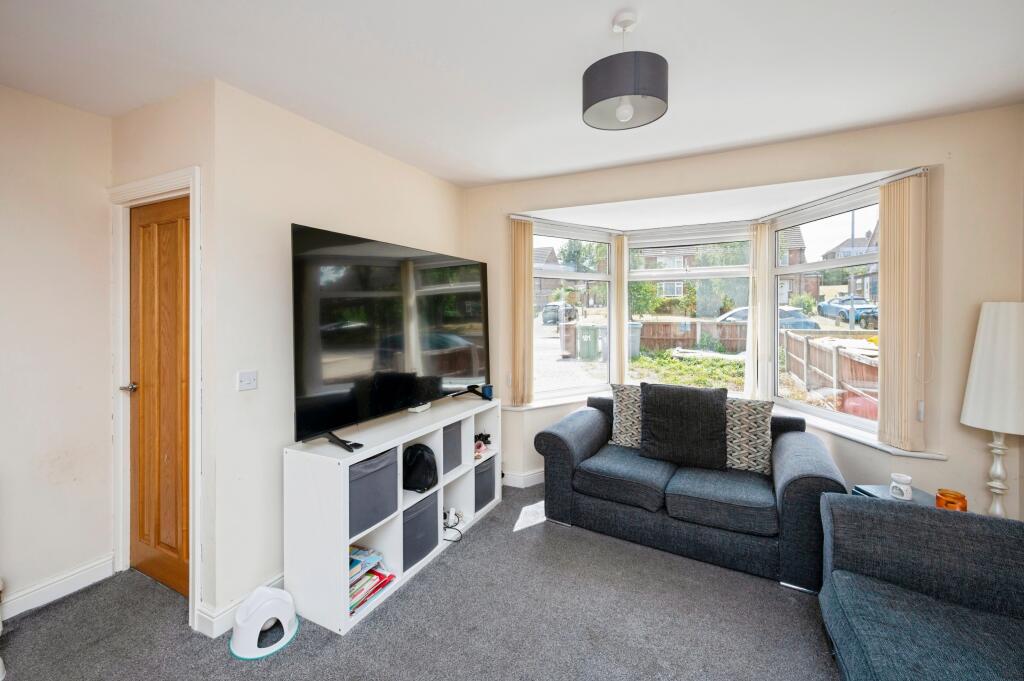 Dale Lane, Blidworth, Mansfield, NG21 - More