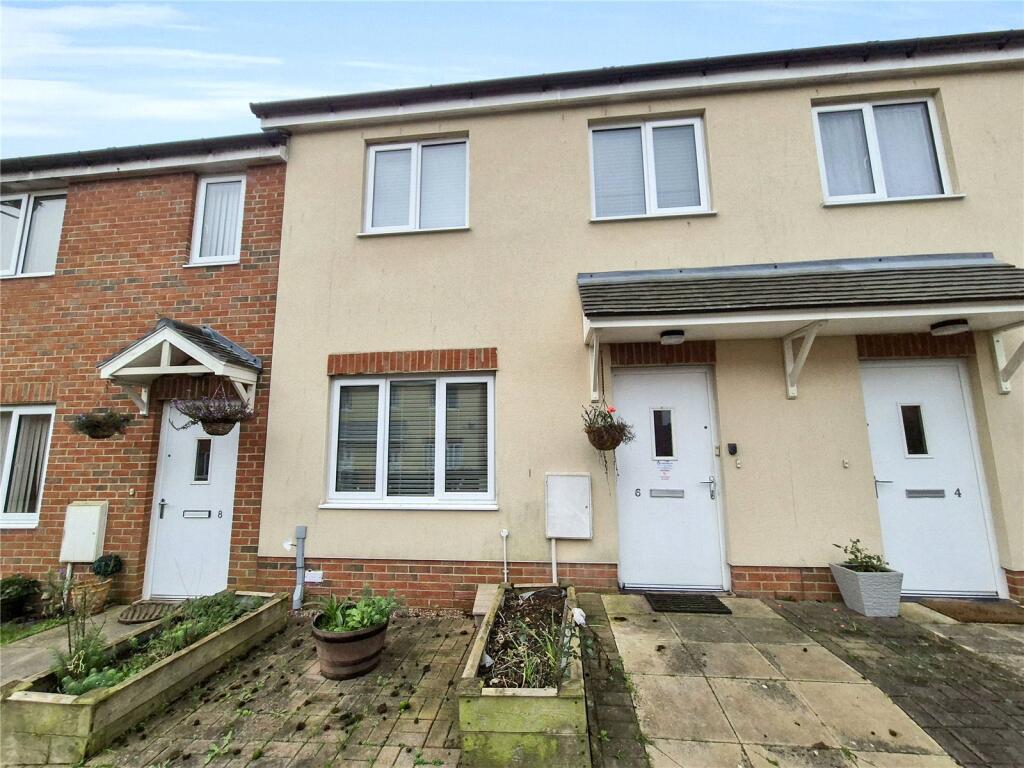 3-bed terraced on Beckington Crescent, Chard, Somerset, TA20, £100,000