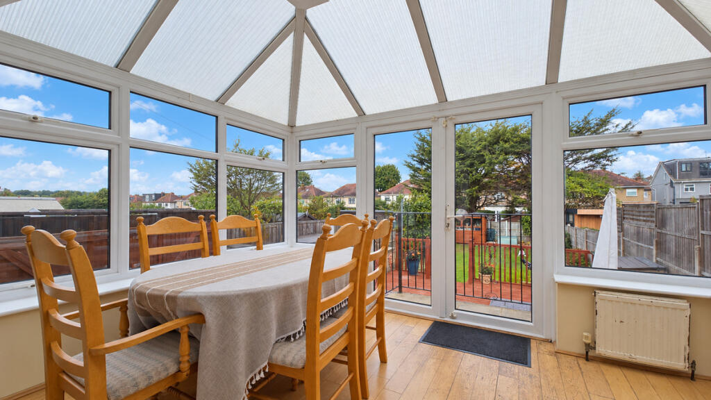 House in London - View 4