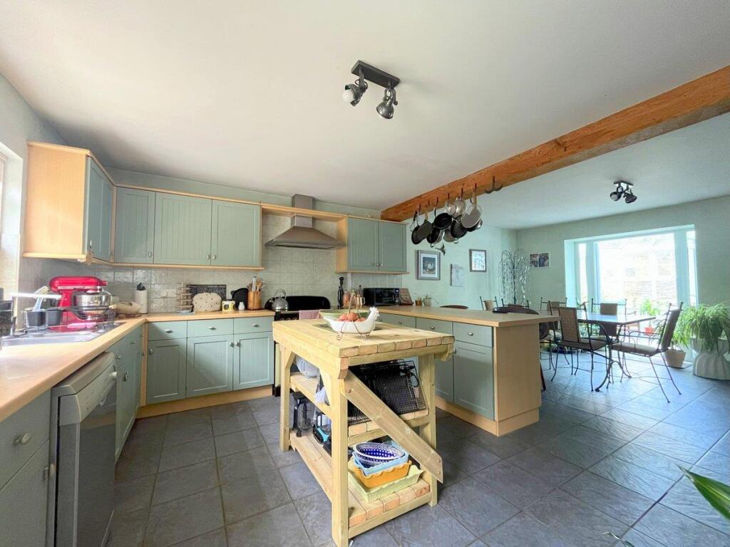 House in Rhayader, St. Harmon - View 2