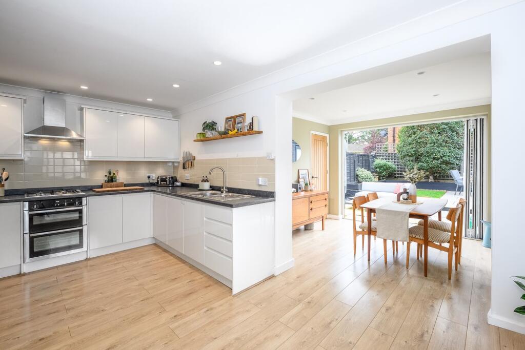 House in Elmbridge, Surrey - View 2
