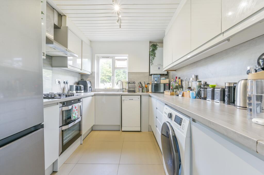 Apartment in London, Strand-on-the-Green - View 4