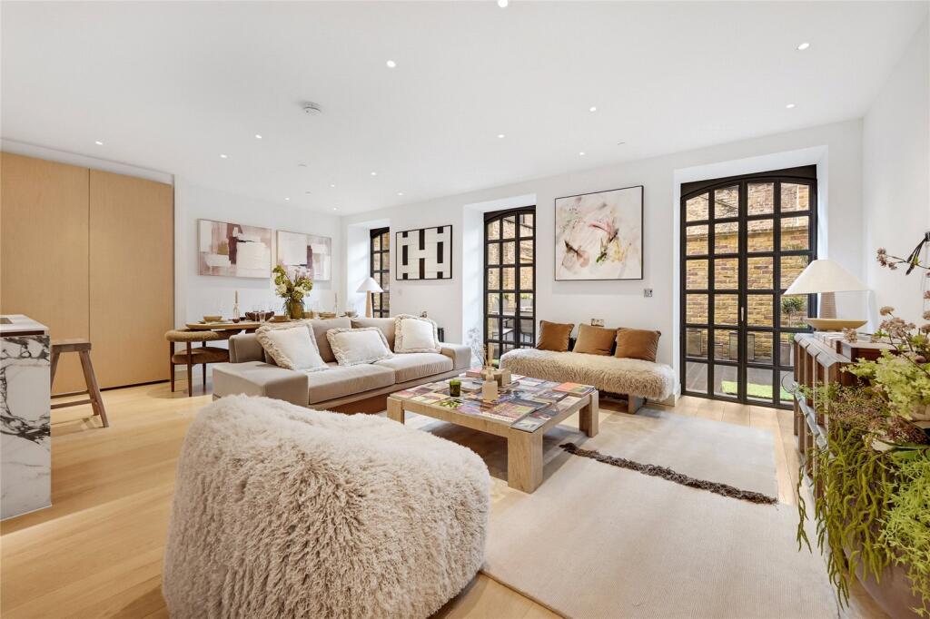 Apartment in London, St Clement Danes, Covent Garden - More