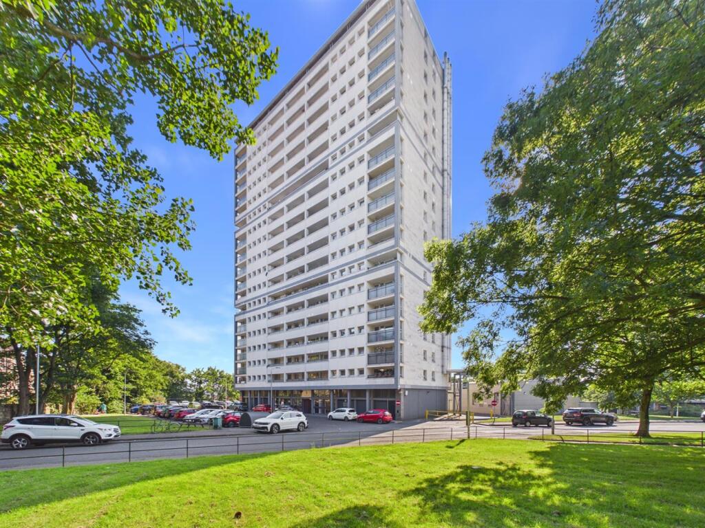 Main image of property: Broomhill Lane, Glasgow