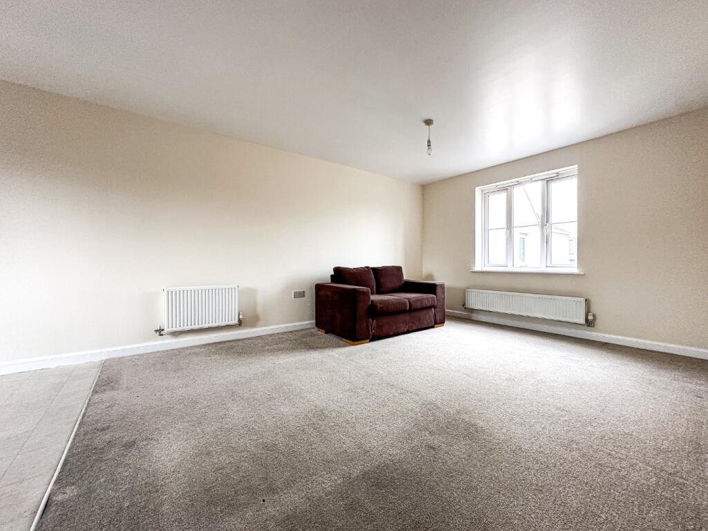 Apartment in Taunton, Somerset - More