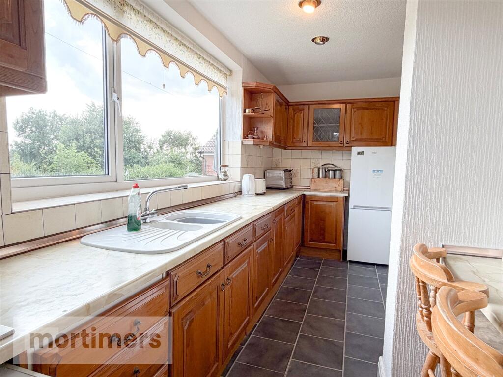 Queens Road West, Accrington, Lancashire, BB5 – pohled 6