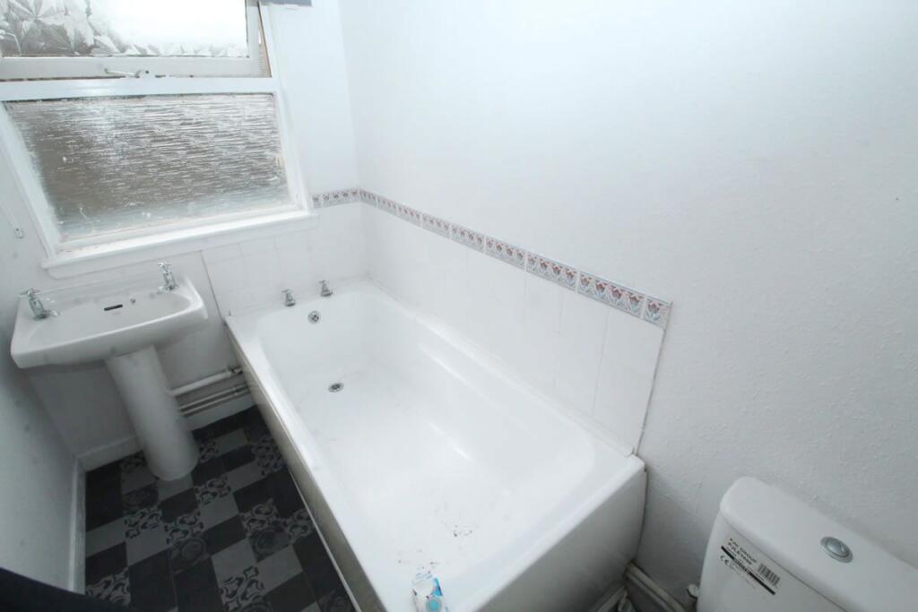 Additional image 7 of 10A, Wallace Street, Kirktown, Peterhead, AB421DF