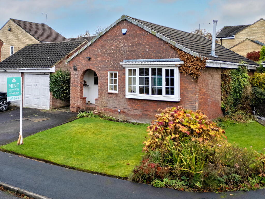 Main image of property: Oakdene Way, Alwoodley, Leeds, LS17 8XR