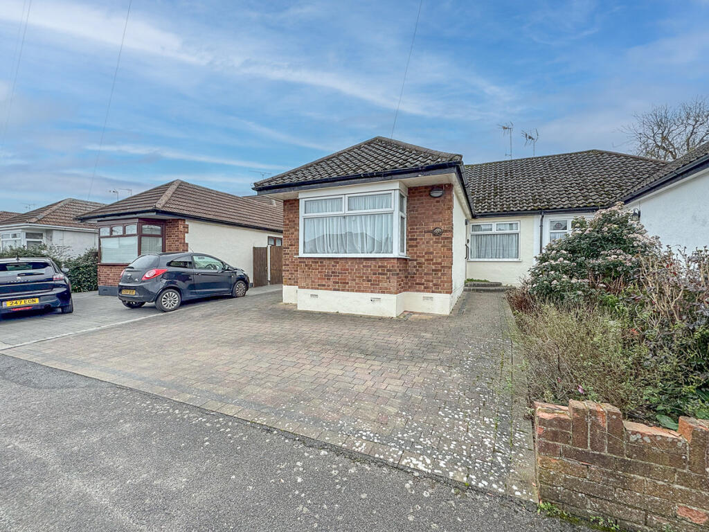 Main image of property: Meadow Way, Hockley, SS5 4