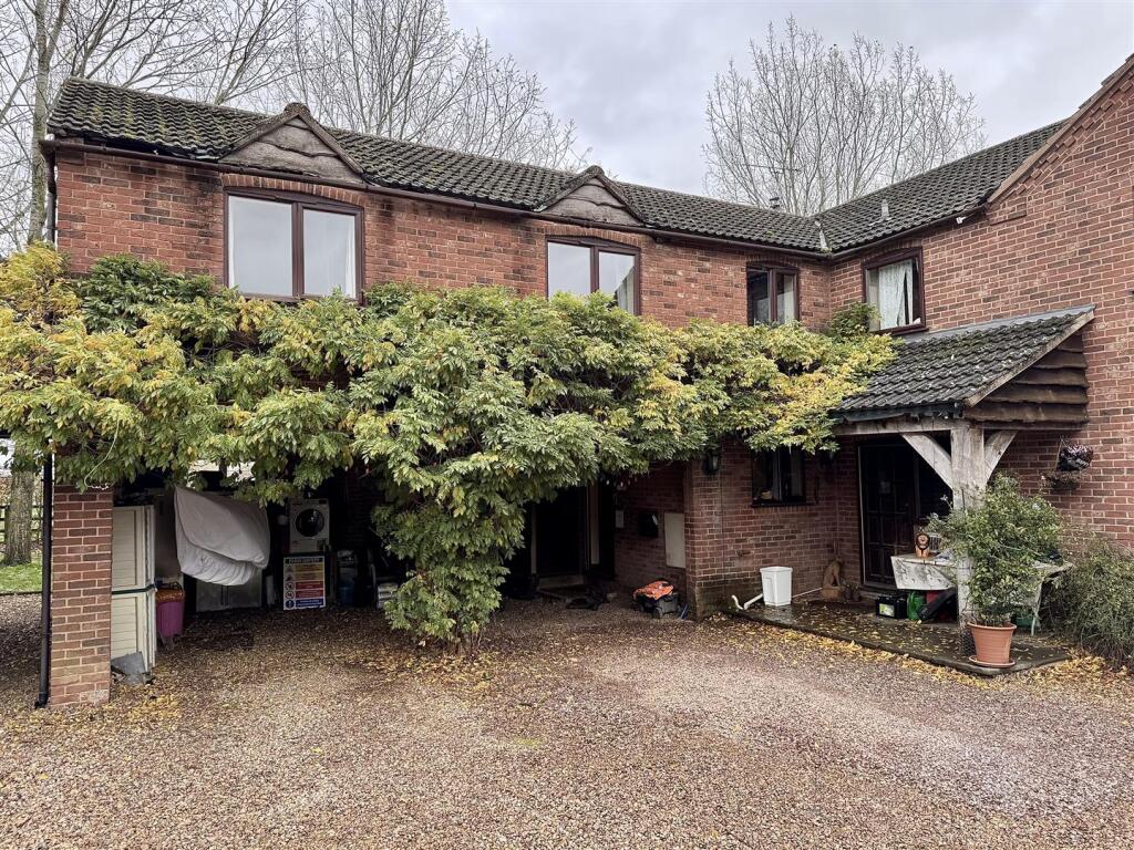 Main image of property: Ladbroke Road, Bishops Itchington, Southam