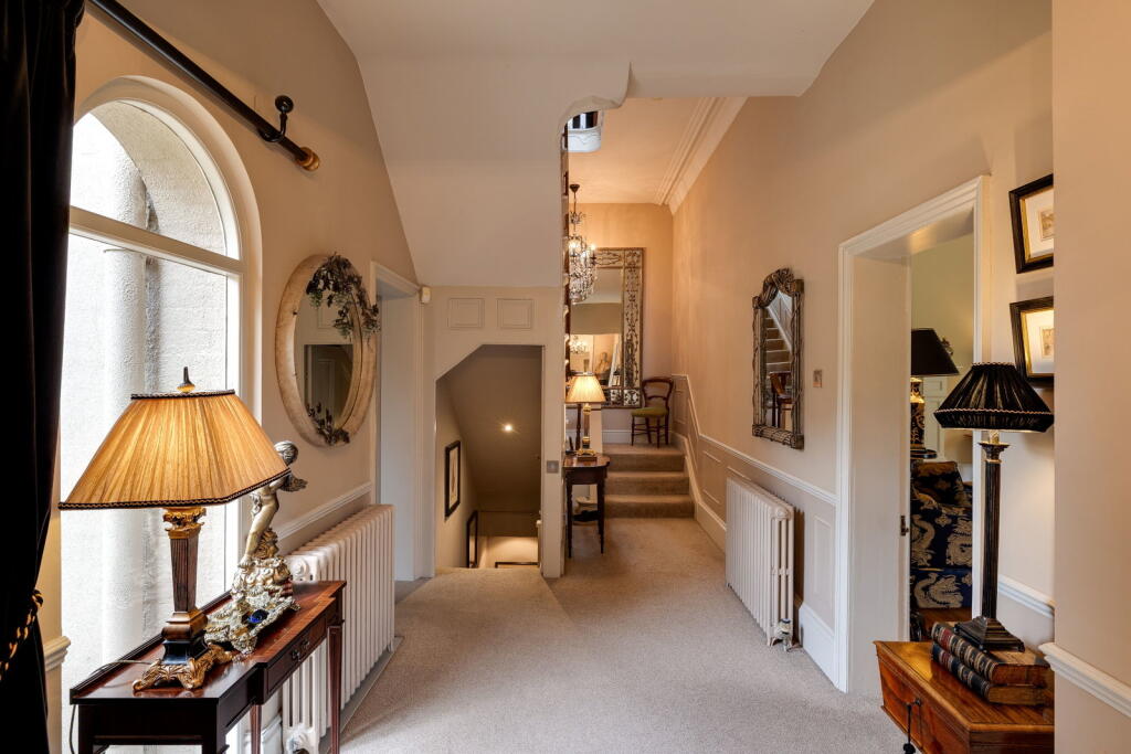 House in Macclesfield, Chelford - More