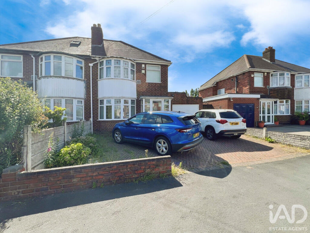 Cakemore Road, Rowley Regis, B65