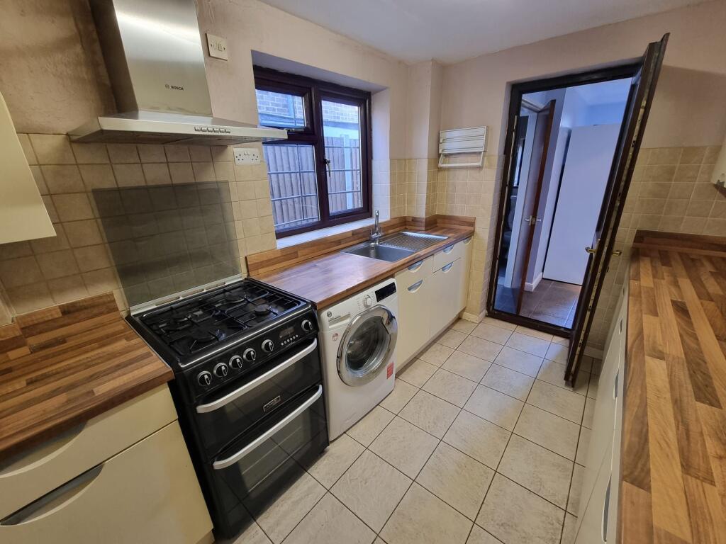 House in Leicester - View 5