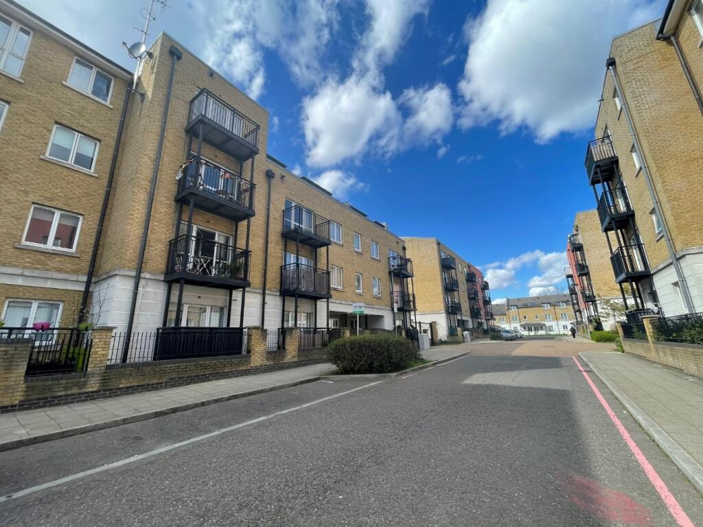 Main image of property: Candle Street, Stepney Green, E1