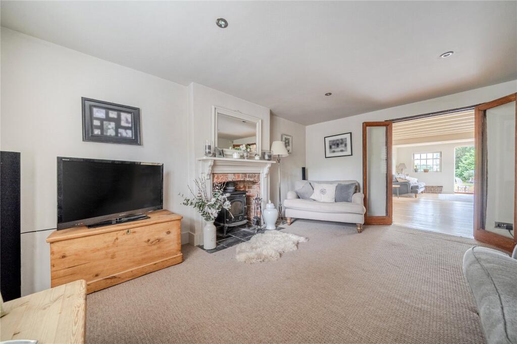 House in Horsham, Rudgwick - View 3