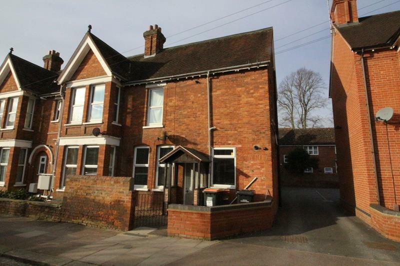 Main image of property: Goldington Avenue, MK40