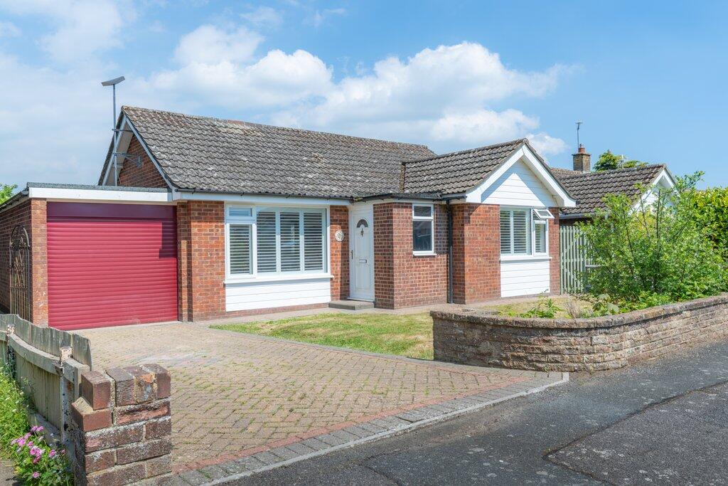 Main image of property: Tourney close, Lympne