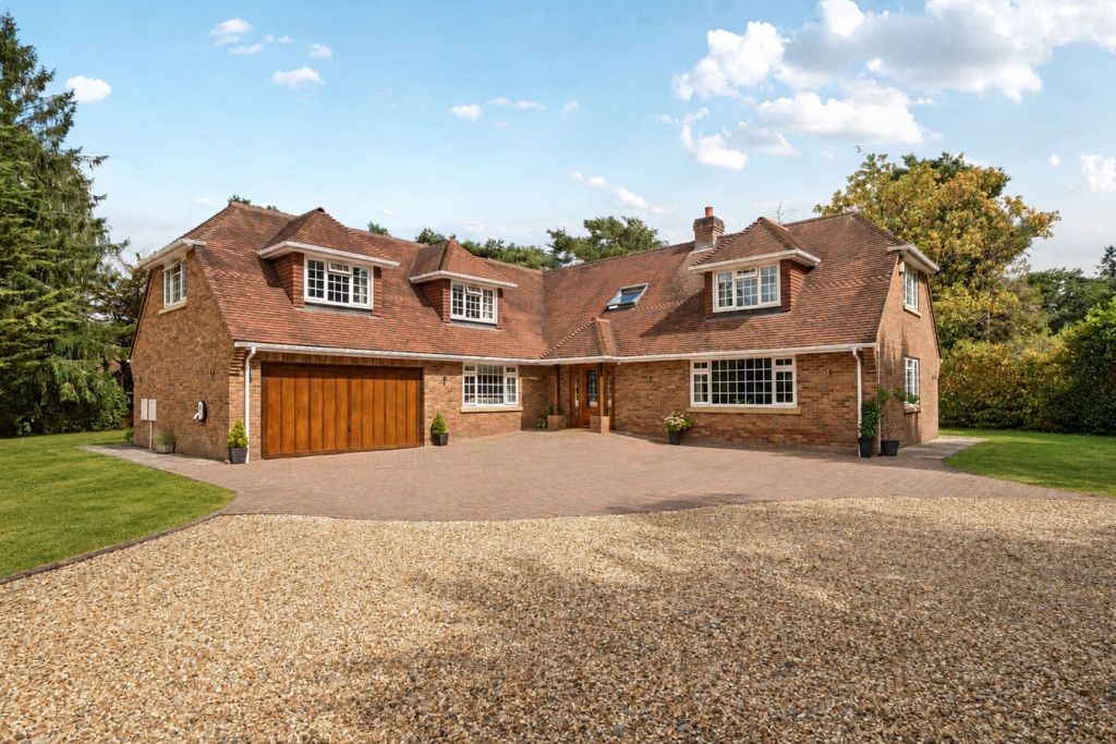 Horton Road, Ashley Heath, Ringwood, BH24