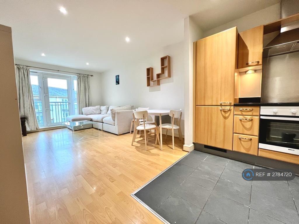 Main image of property: Morton Close, London, E1