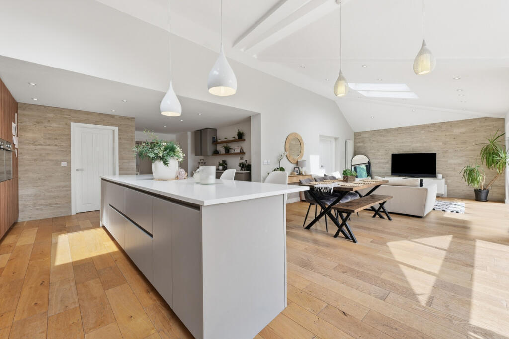 House in Nottingham, Gedling - View 6