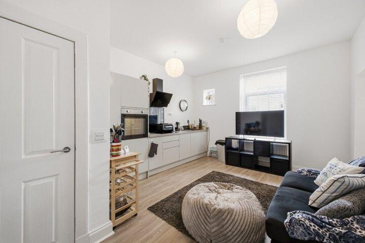 Apartment in Motherwell, South Lanarkshire - View 5