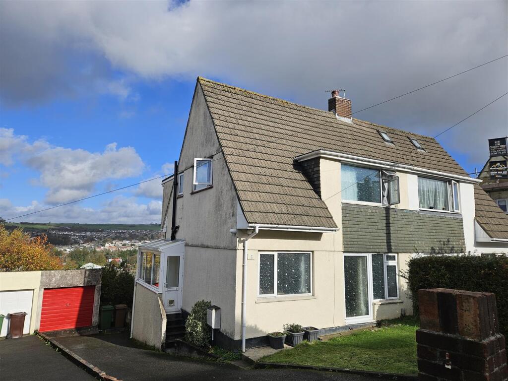 Maple Grove, Plympton, Plymouth photo 2