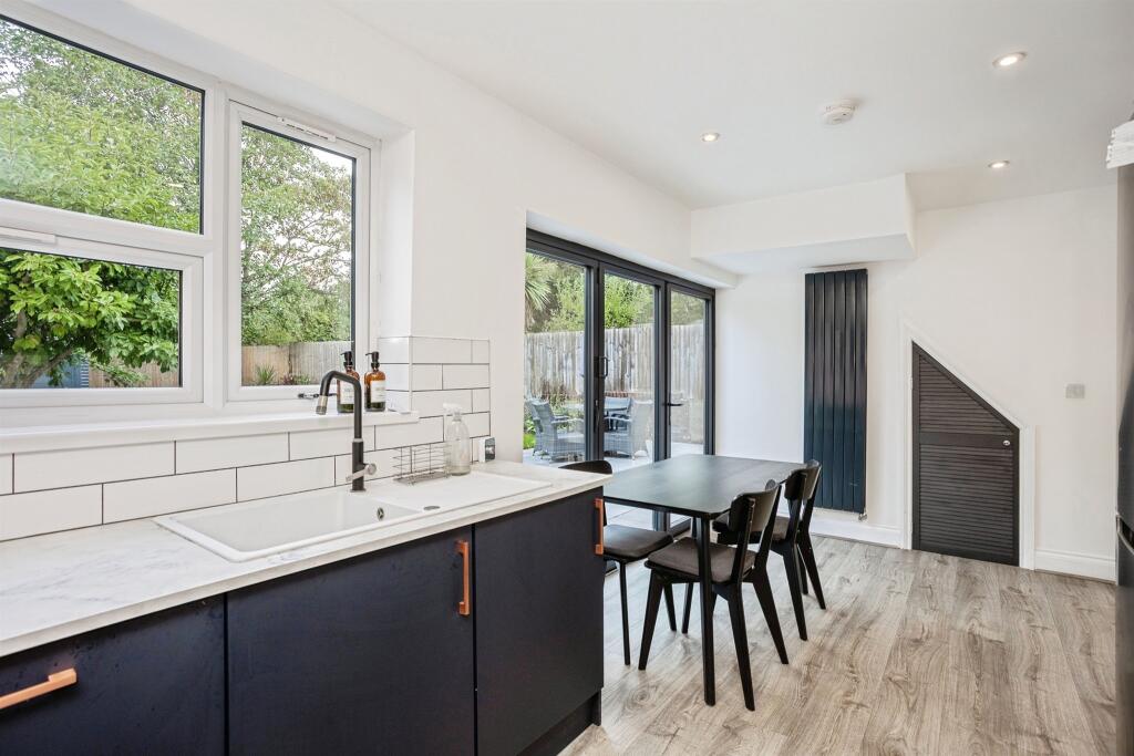 House in Charnwood, Leicestershire - More