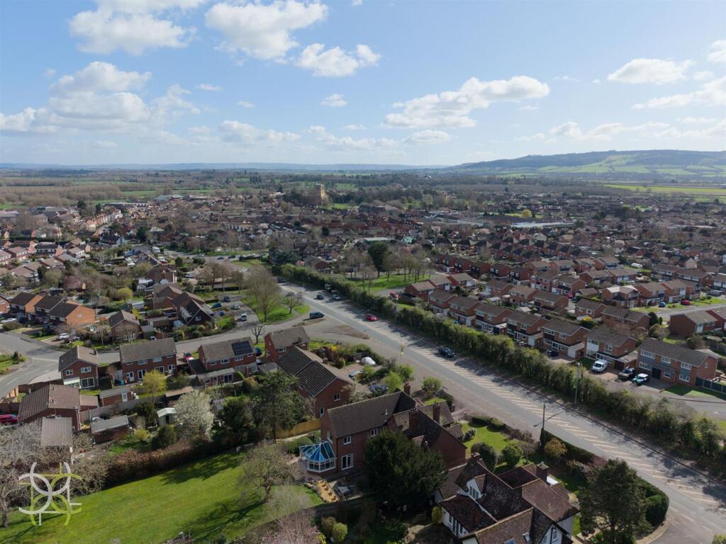 Main image of property: Allesborough Hill, Pershore