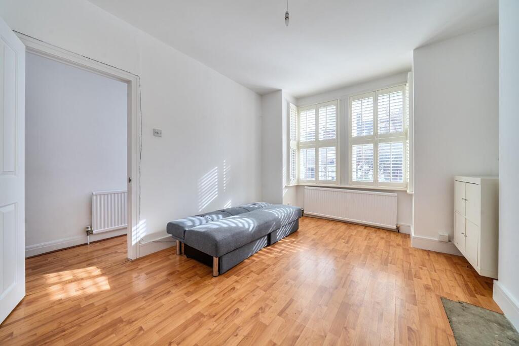 House in London - View 4