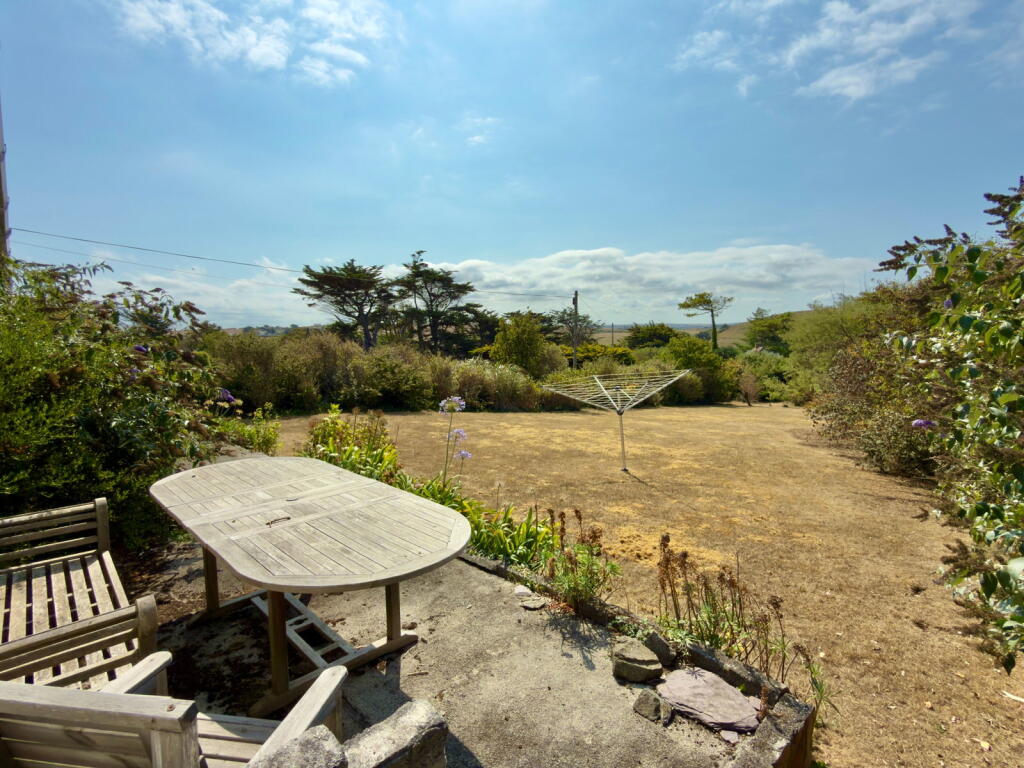 House in Plymouth - View 5
