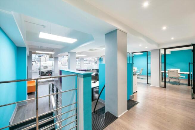 OFFICE 9.jpg