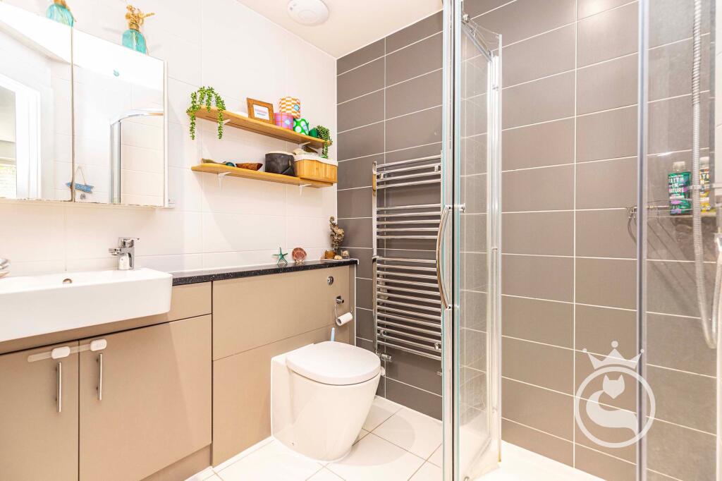 Apartment in Poole, Marlborough Road Nursing Home - More