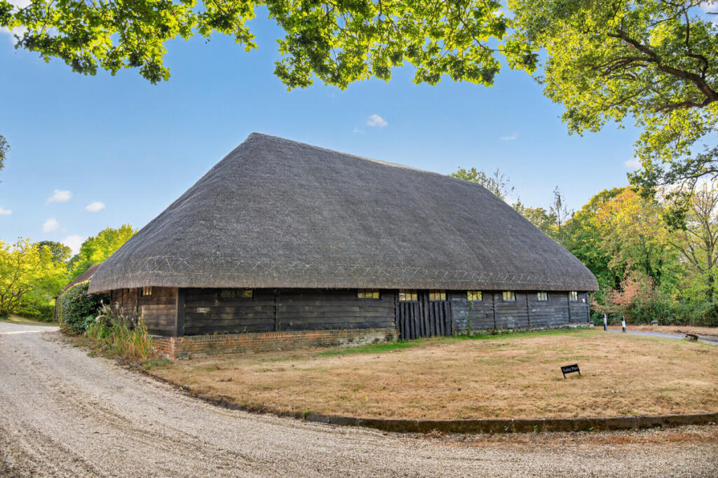 House in Reading - More