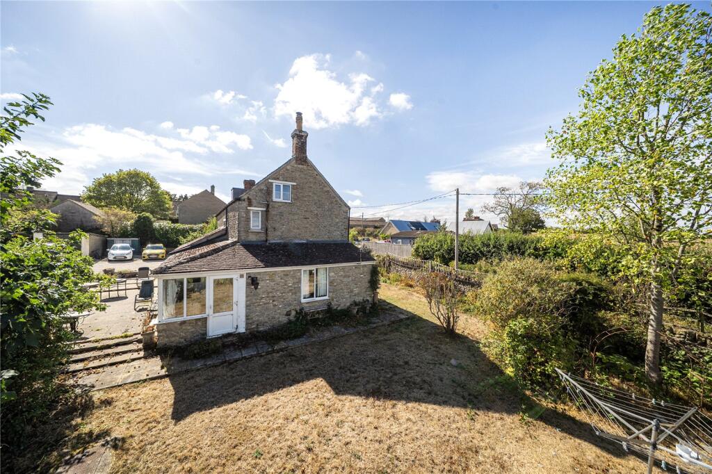 House in Henstridge, Yenston - More