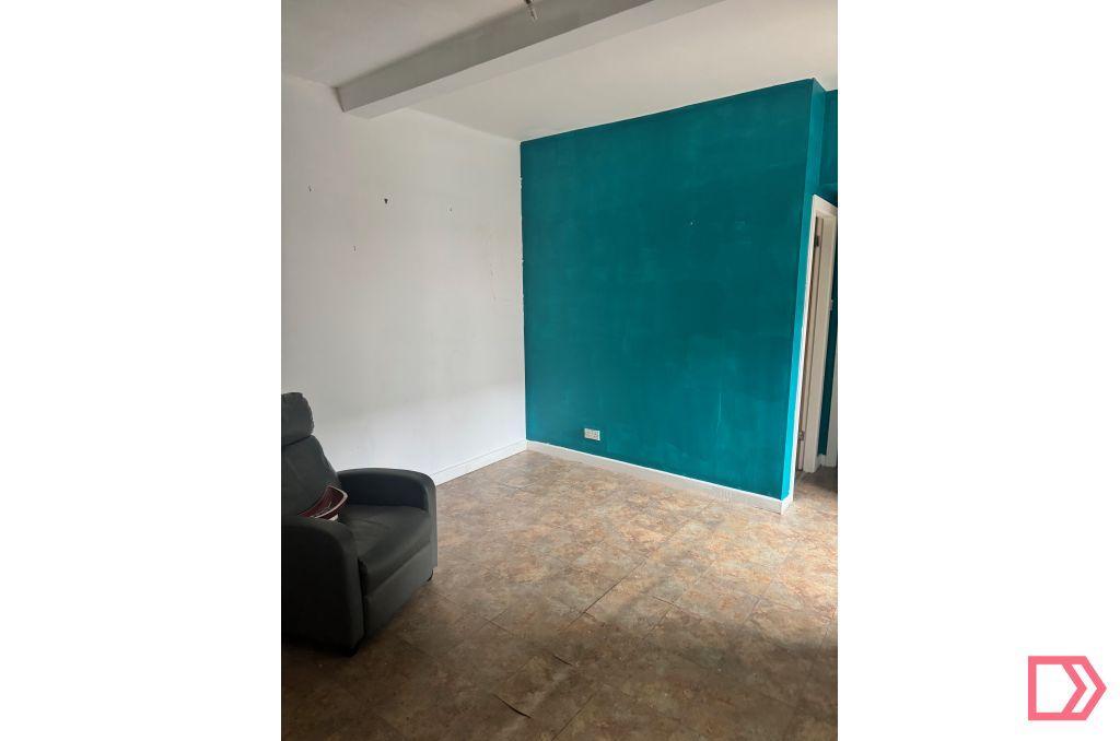 Main image of property: Wellmead Close, Manchester, M8