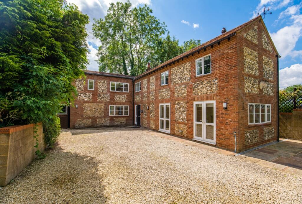 Main image of property: Hyde Lane Little Kingshill HP16