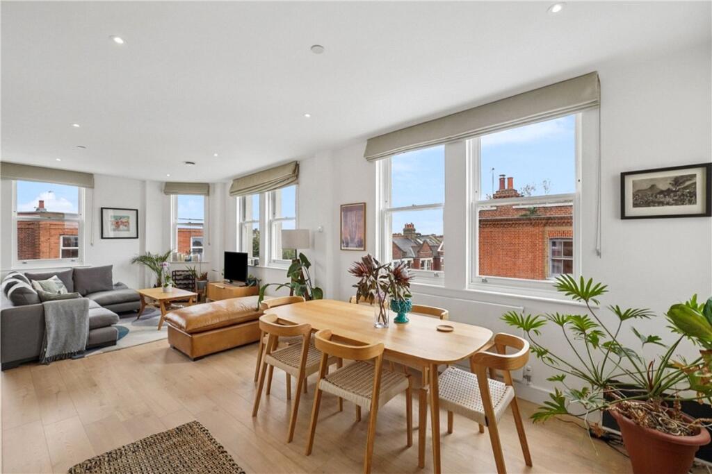 Main image of property: Munster Road, London, SW6