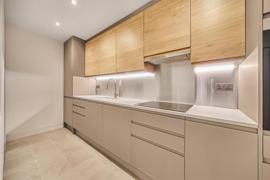 Apartment in London - View 4
