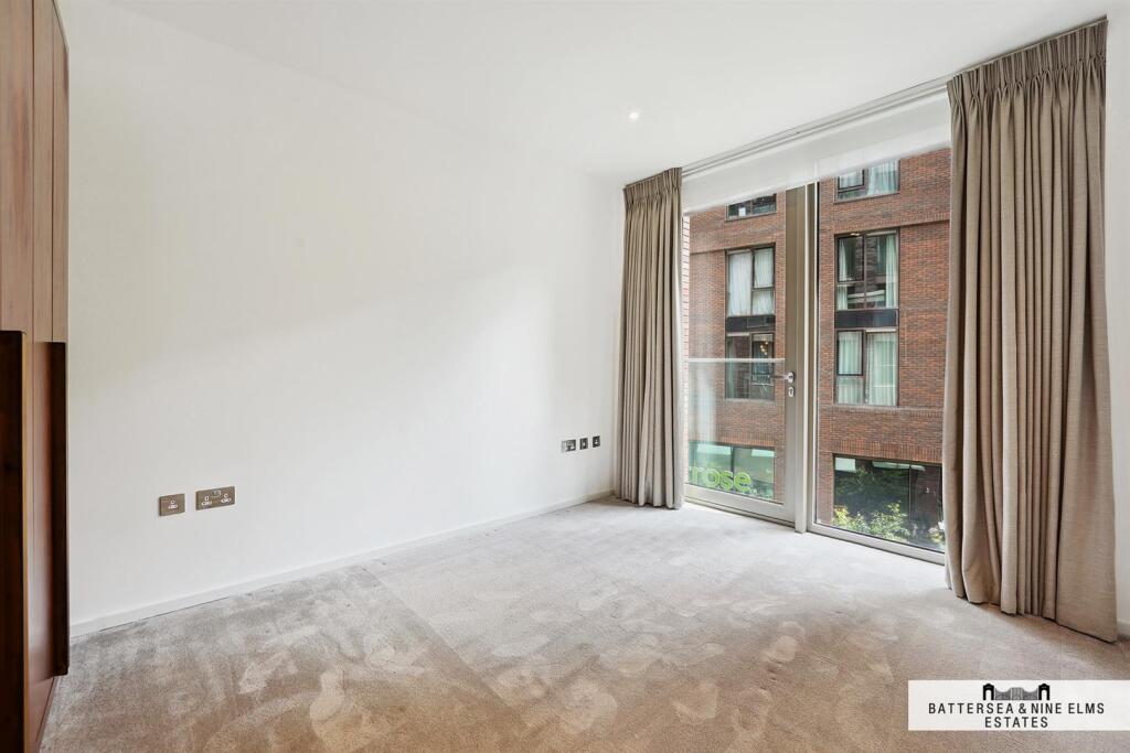 Apartment in London - View 3