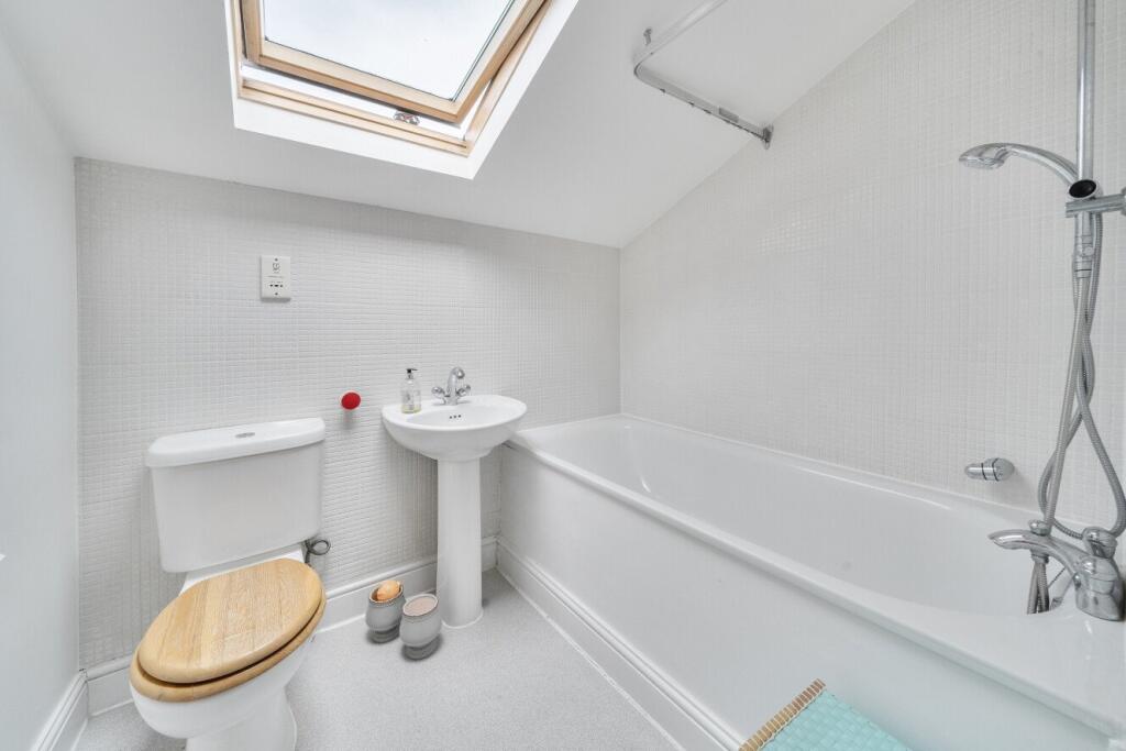 4 bedroom house for rent