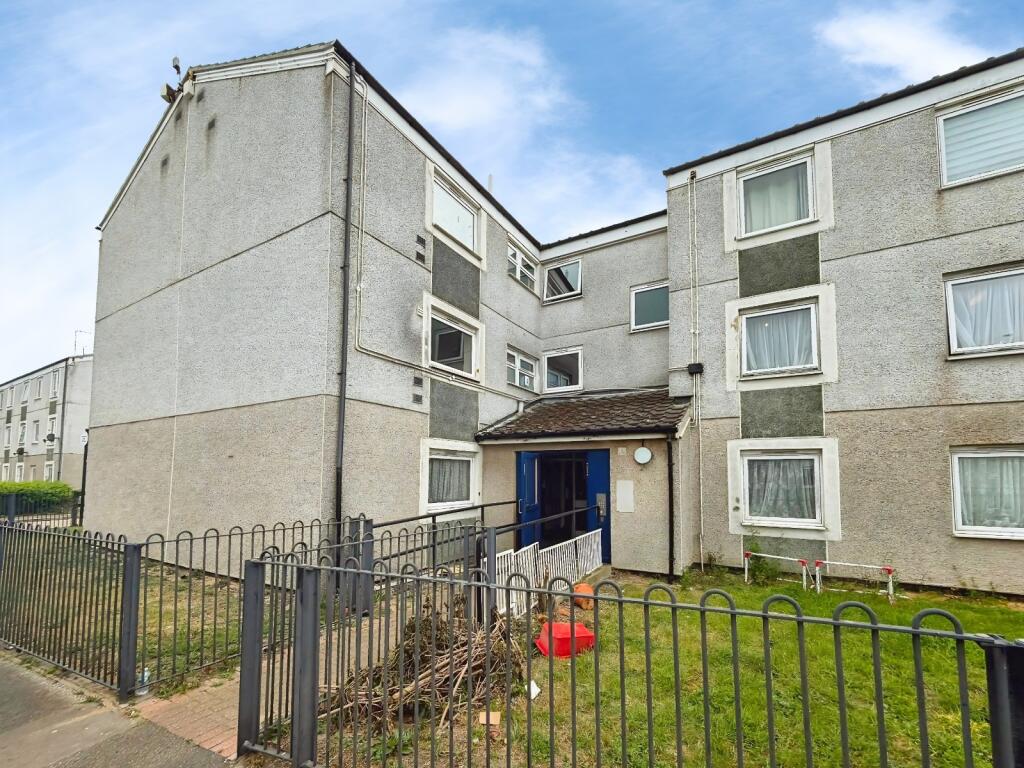 Main image of property: Nayland Drive, Clacton-On-Sea, CO16